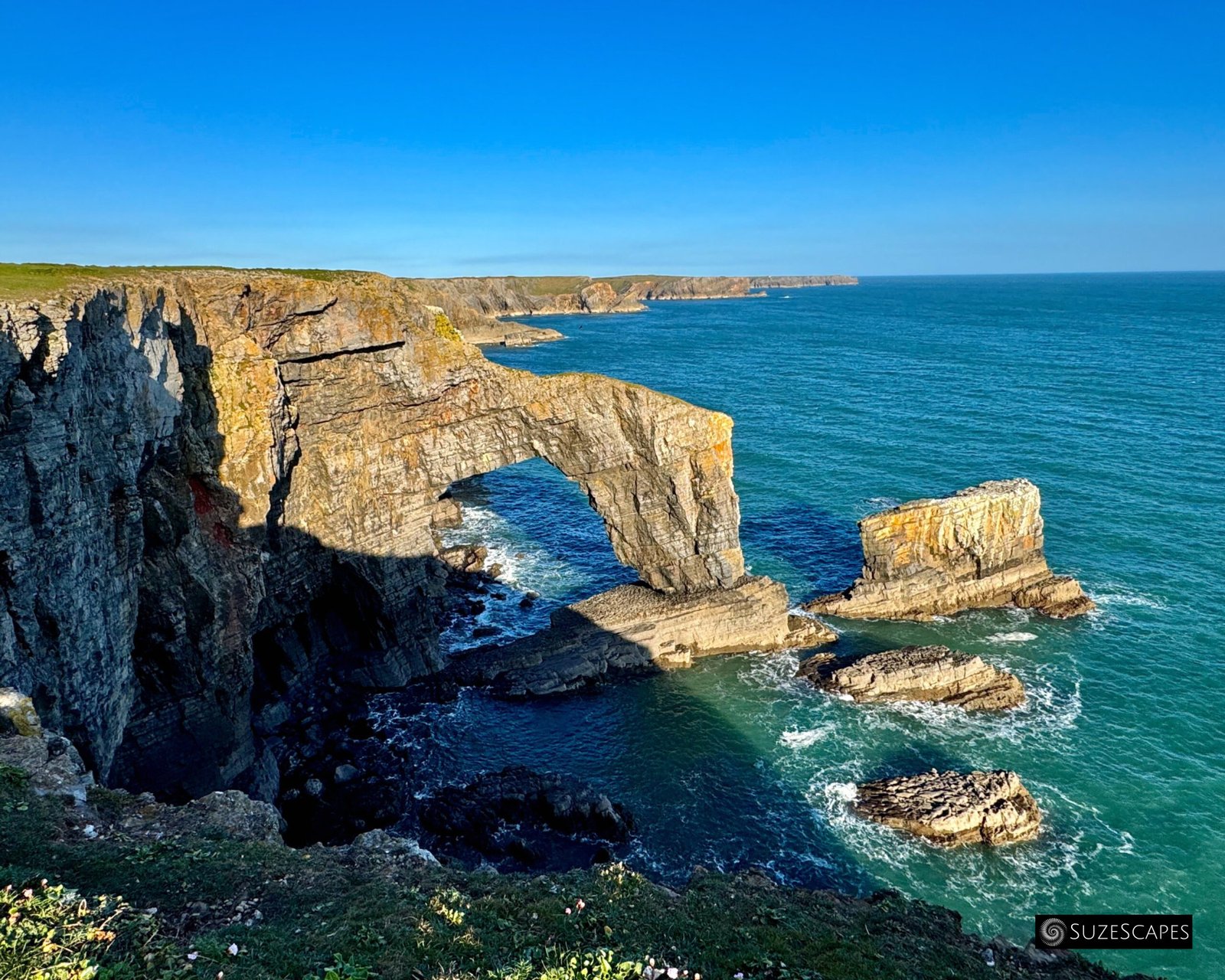 Green Bridge of Wales, Pembrokeshire, Wales